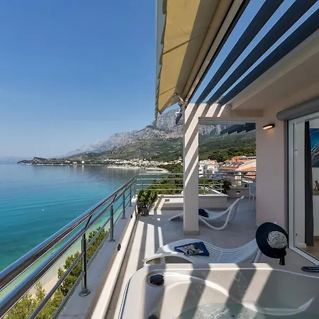 Luxury Penthouse - Big Blue Tučepi