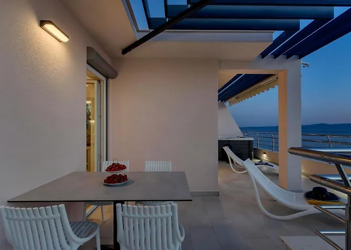 Appartement Luxury Penthouse - Big Blue Tučepi