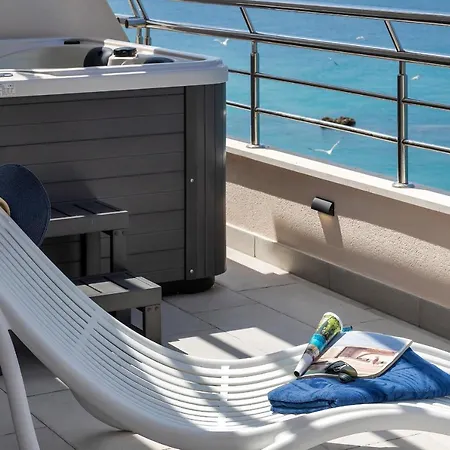 Apartment Big Blue - Luxury Penthouse Tučepi